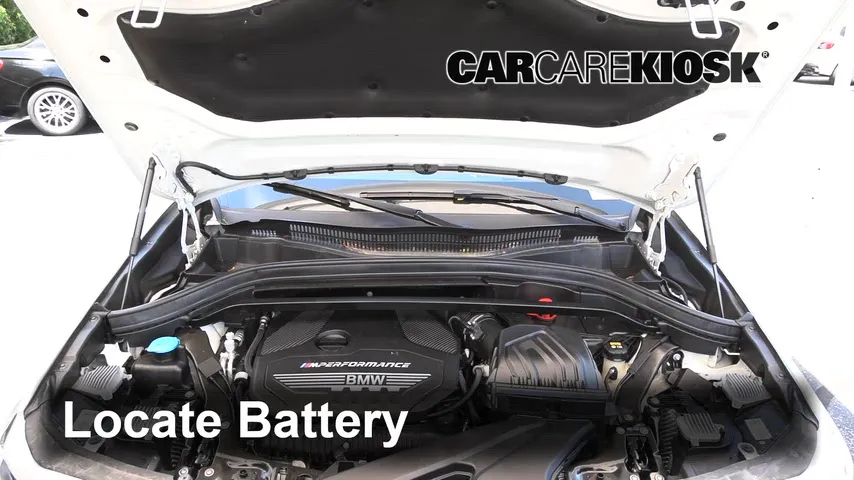 2023 BMW 228i xDrive Gran Coupe 2.0L 4 Cyl. Turbo Batterie
